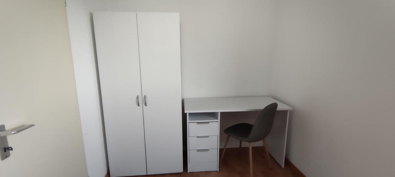 Ferienwohnung Skyline-Aussicht und fantastische Sonnenuntergänge Langen  Exterior foto